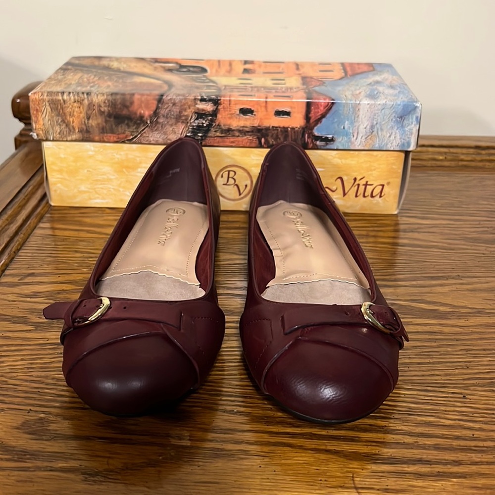Burgundy Bella Vita Tyra Leather Flats